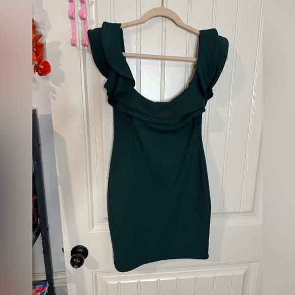 2/for $20 🪩 MIND CODE Elegant Dark Green Off-Shoulder Mini Dress (Medium) - Picture 3 of 7